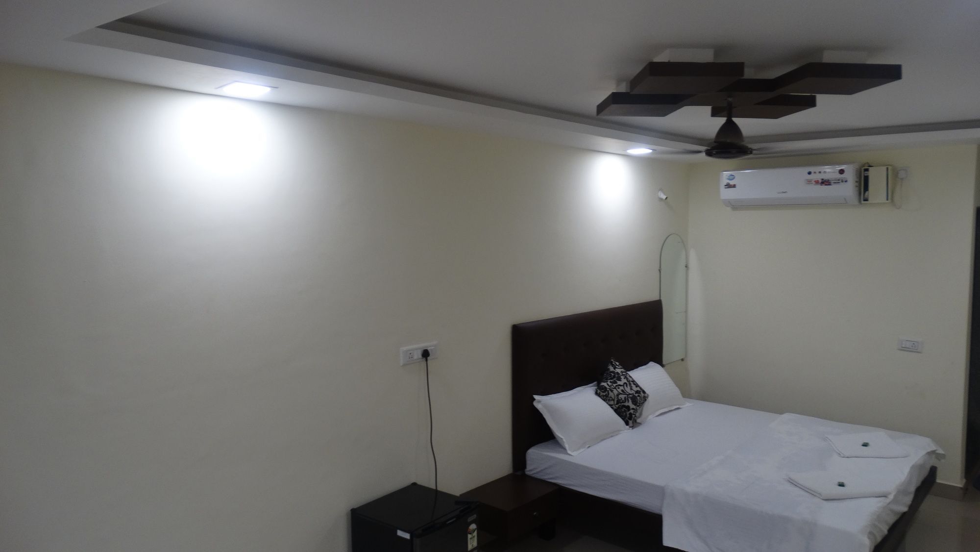 Hotel Swaraj The Goan Dream Calangute Exterior foto