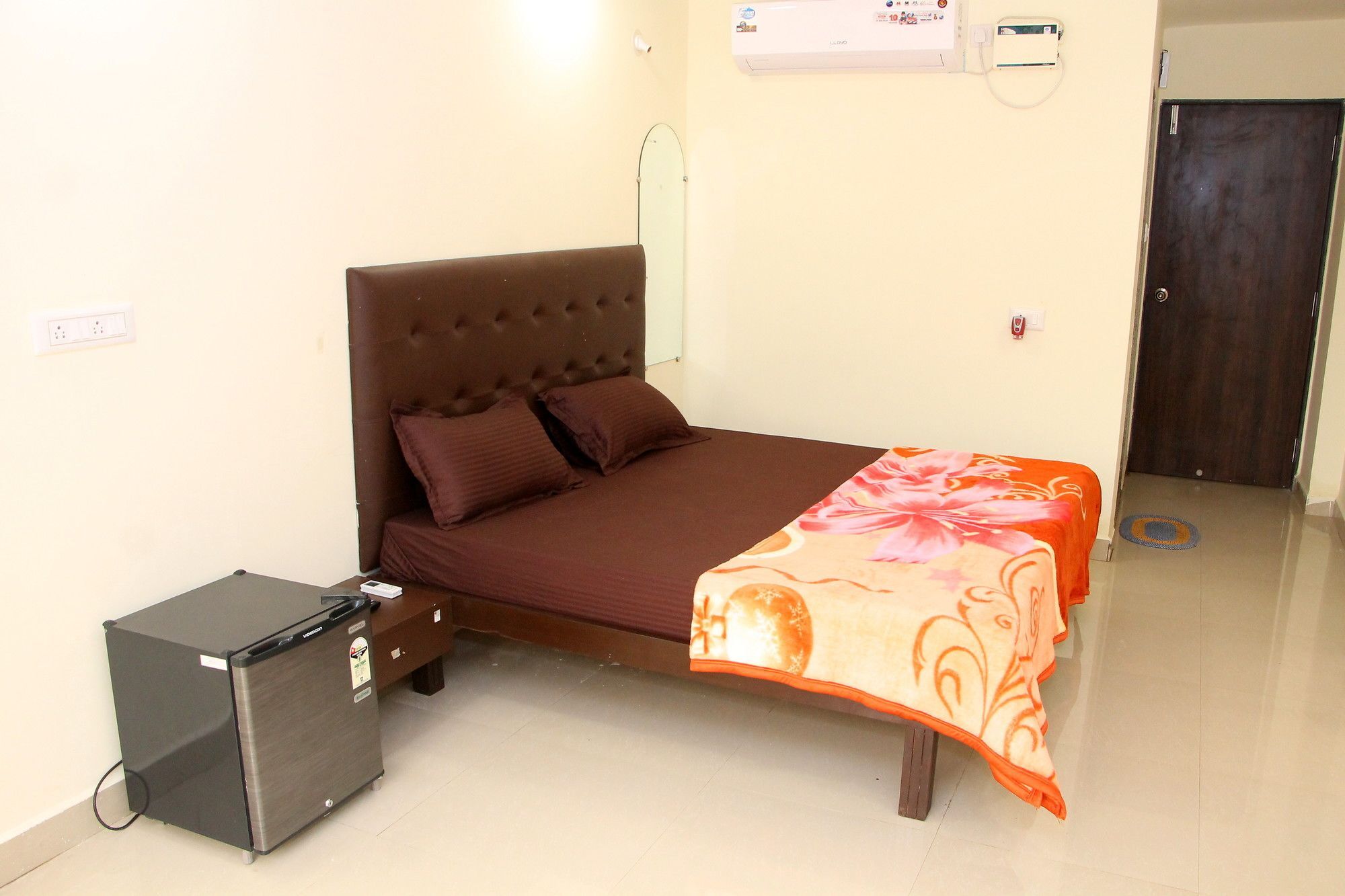 Hotel Swaraj The Goan Dream Calangute Exterior foto